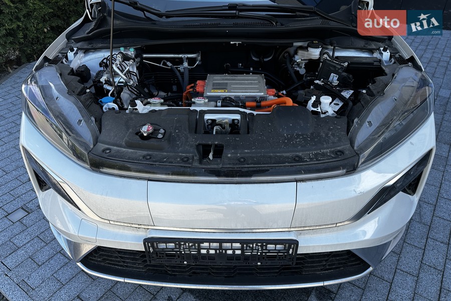 Honda M-NV - фото 18