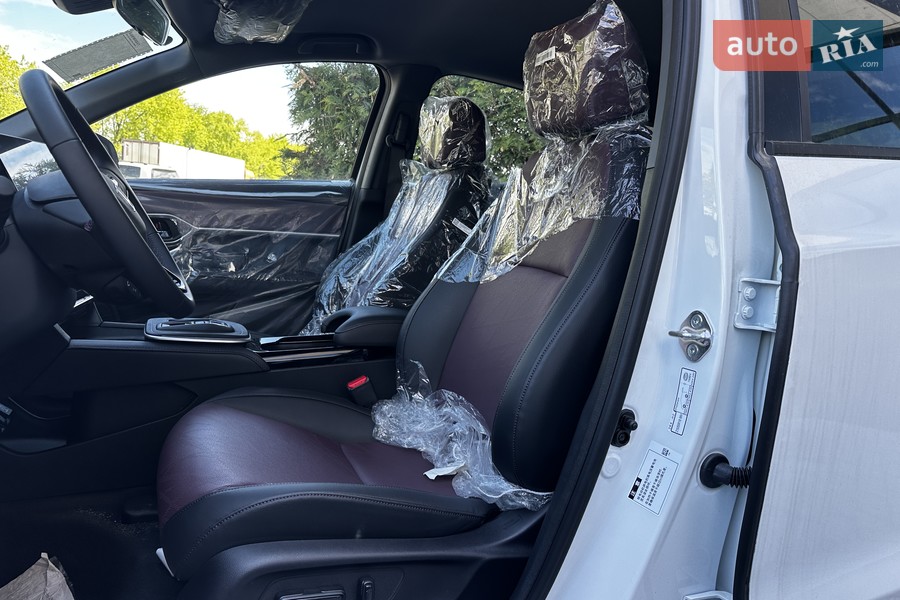 Honda M-NV - фото 9
