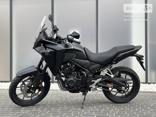 Honda NX 500 2025