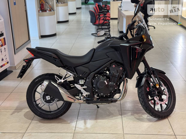 Honda NX 500 2025