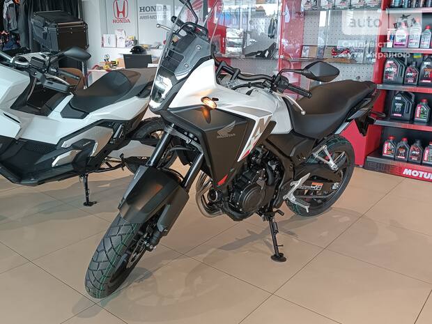 Honda NX 500 2025