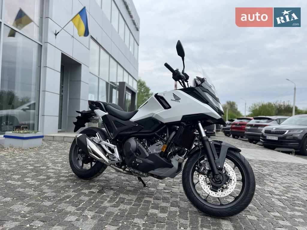 Honda NC Base