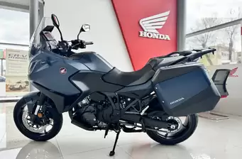 Honda NT 1100DP