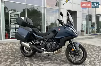 Honda NT 1100DP