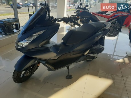 Honda PCX 125 2024