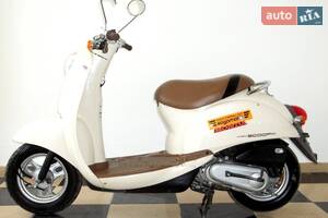 Honda Scoopy 2018 року