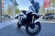 Honda X-ADV 750 Base