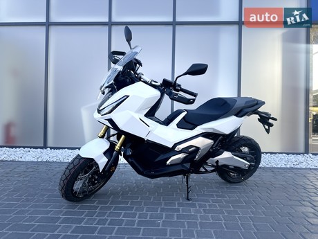 Honda X-ADV 750 2025