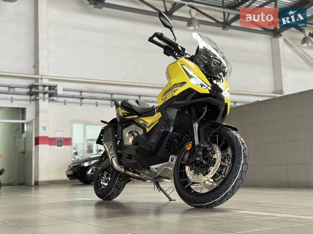 Honda X-ADV 750 Base