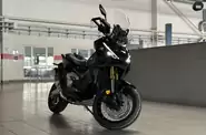 Honda X-ADV 750 Base