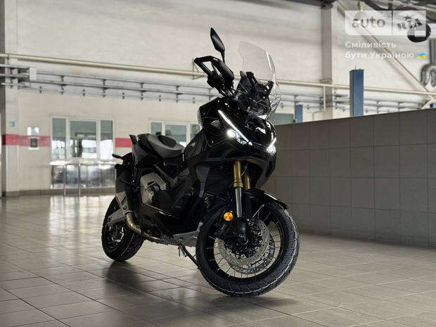 Honda X-ADV 750 2026 Honda X-ADV 750 2026