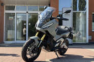 Honda X-ADV 750 Base