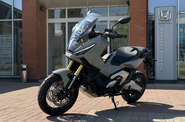 Honda X-ADV 750 Base