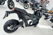 Honda X-ADV 750 Base