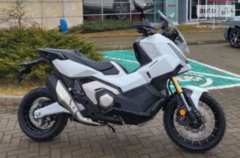 Honda X-ADV 750 2025 Base