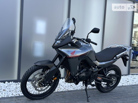 Honda XL 2023