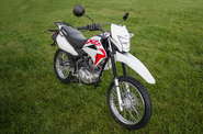 Honda XR 150L Base