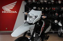 Honda XR 150L Base