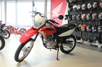 Honda XR 150L Base