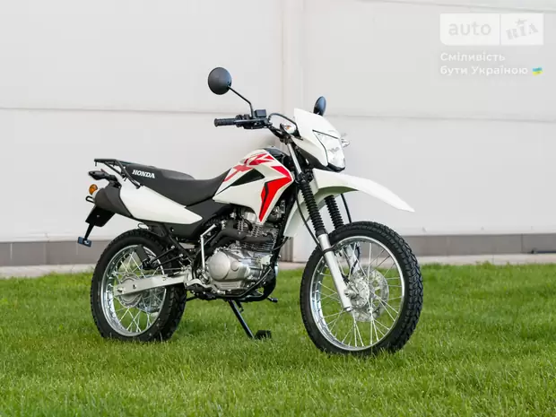 Honda XR 150L Base