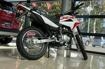 Honda XR 150L Base