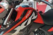 Honda XR 150L Base