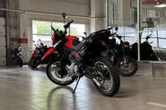 Honda XR 150L Base