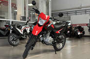 Honda XR 150L Base