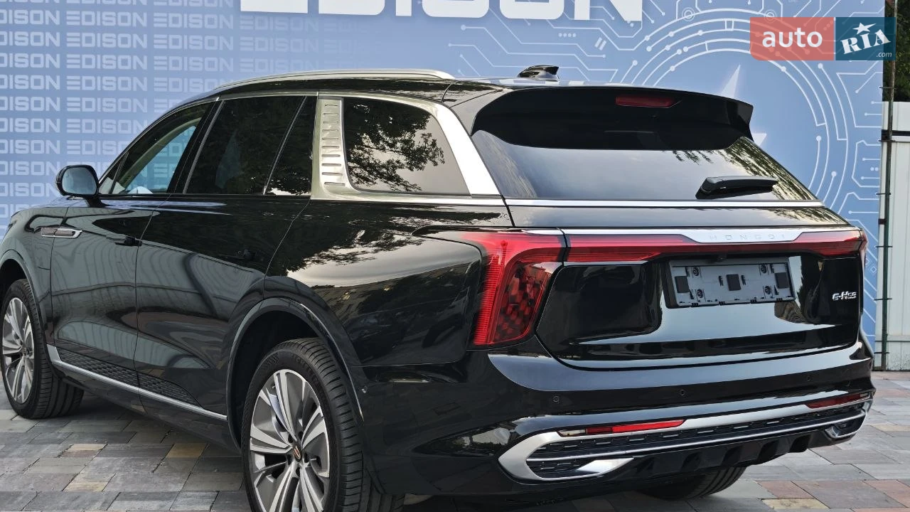 Hongqi-13