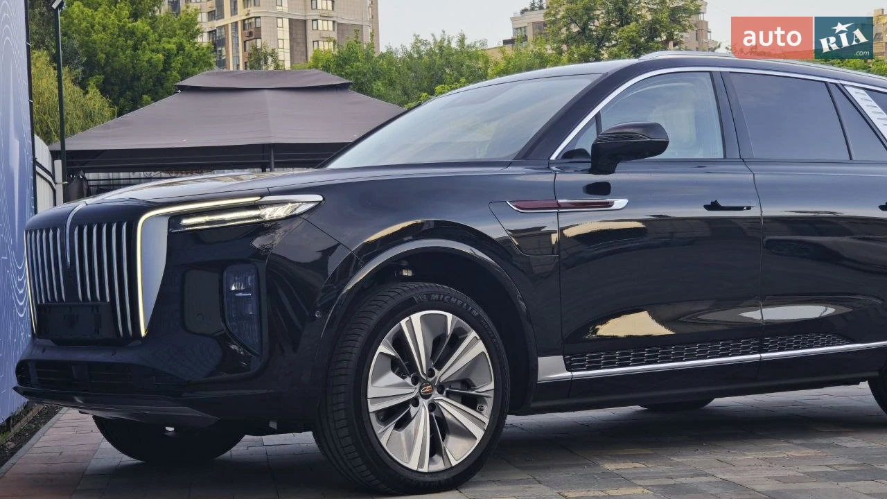 Hongqi-15
