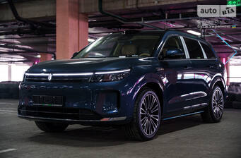 Huawei Aito M7 2025 Ultra