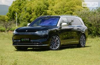 Huawei Aito M9 2025 Ultra