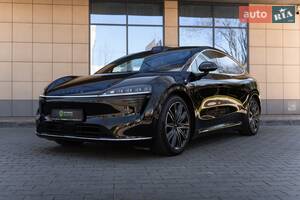 Huawei Luxeed R7 Ultra