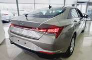 Hyundai Elantra Comfort