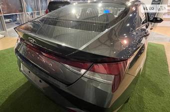 Hyundai Elantra 2021 Active