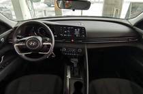 Hyundai Elantra Comfort