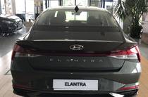 Hyundai Elantra Style