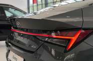Hyundai Elantra Premium