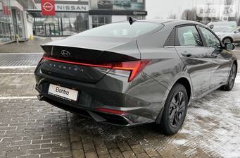 Hyundai Elantra 2022 Style