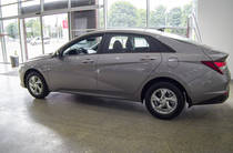 Hyundai Elantra Comfort