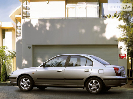 Hyundai Elantra 2004