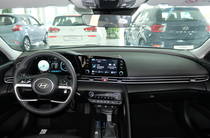 Hyundai Elantra Comfort