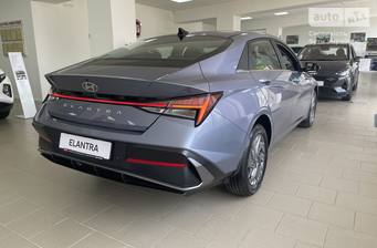 Hyundai Elantra 2024 Style