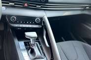 Hyundai Elantra Style