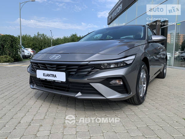 Hyundai Elantra 2024