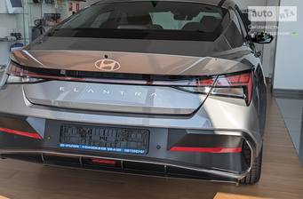 Hyundai Elantra 2024 Style