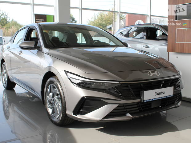 Hyundai Elantra 2025