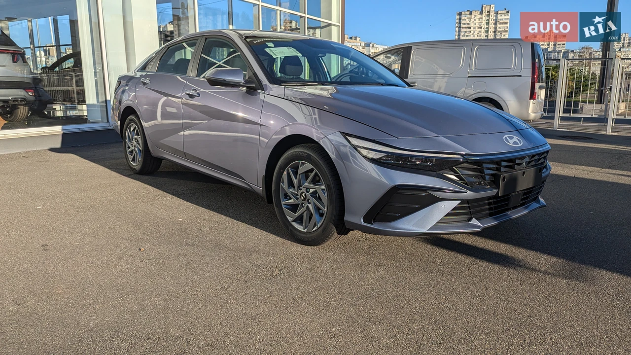 Hyundai Elantra Style
