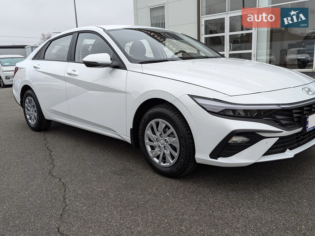 Hyundai Elantra Active