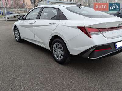 Новий Hyundai Elantra 2025 - фото 5